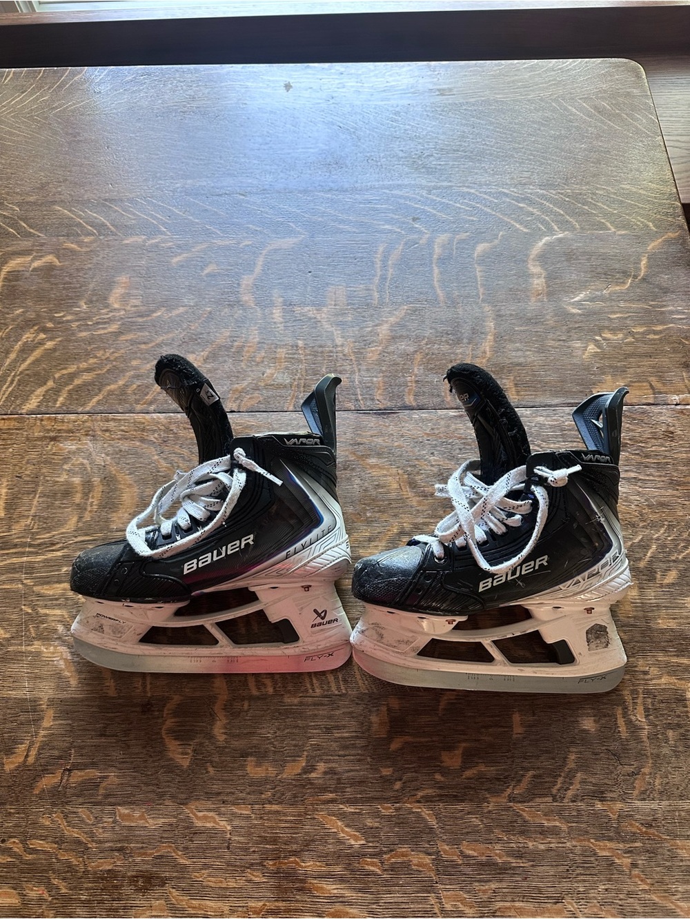 Bauer Big Kid Vapor Fly Lites Skates
